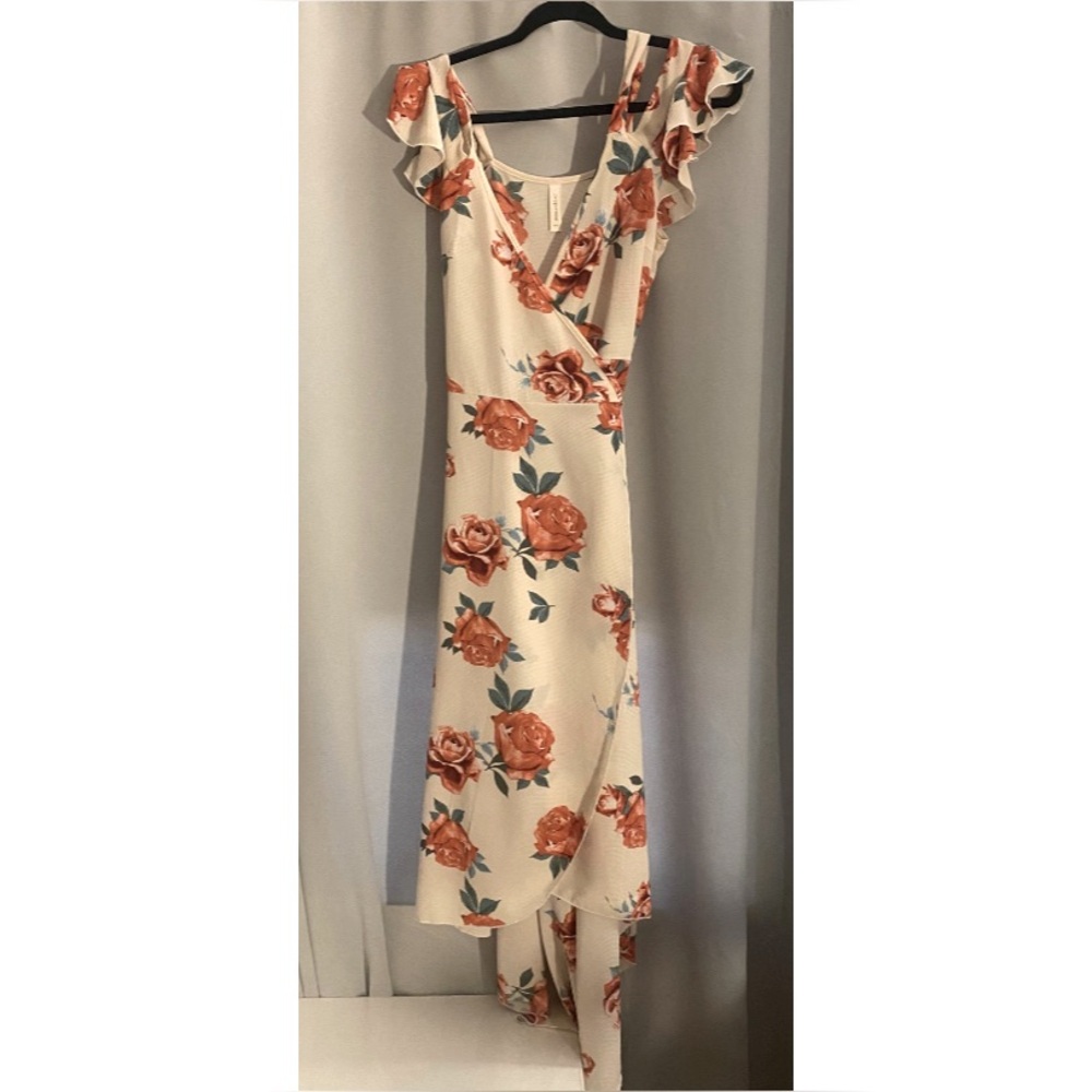 Peppermint Floral Wrap Dress